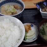 肉豆腐定食(いづみや )