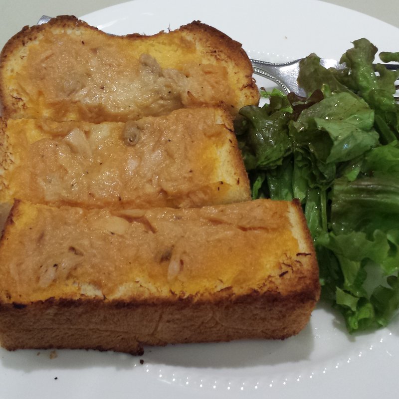 モーニングセット（ツナトースト）(カフェーパウリスタ)