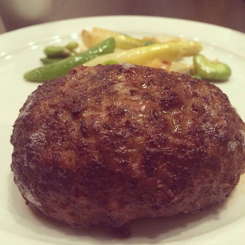 松坂牛のハンバーグ(東洋軒 本店)