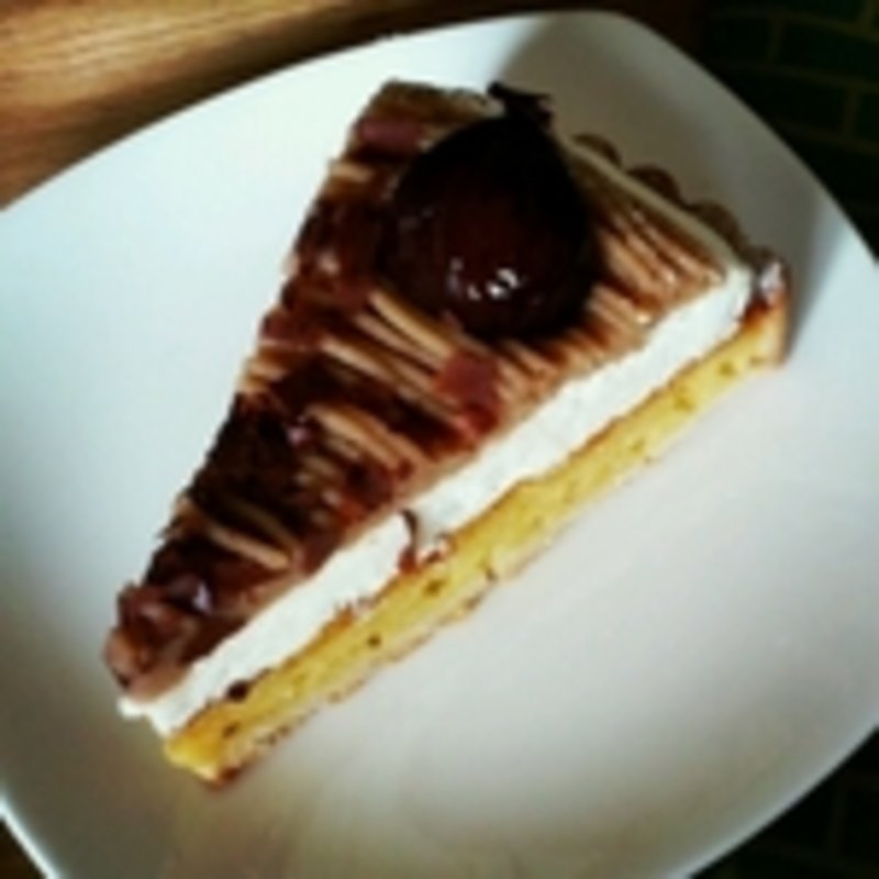 モンブランタルト(Boulangerie Kawa 本町南店)