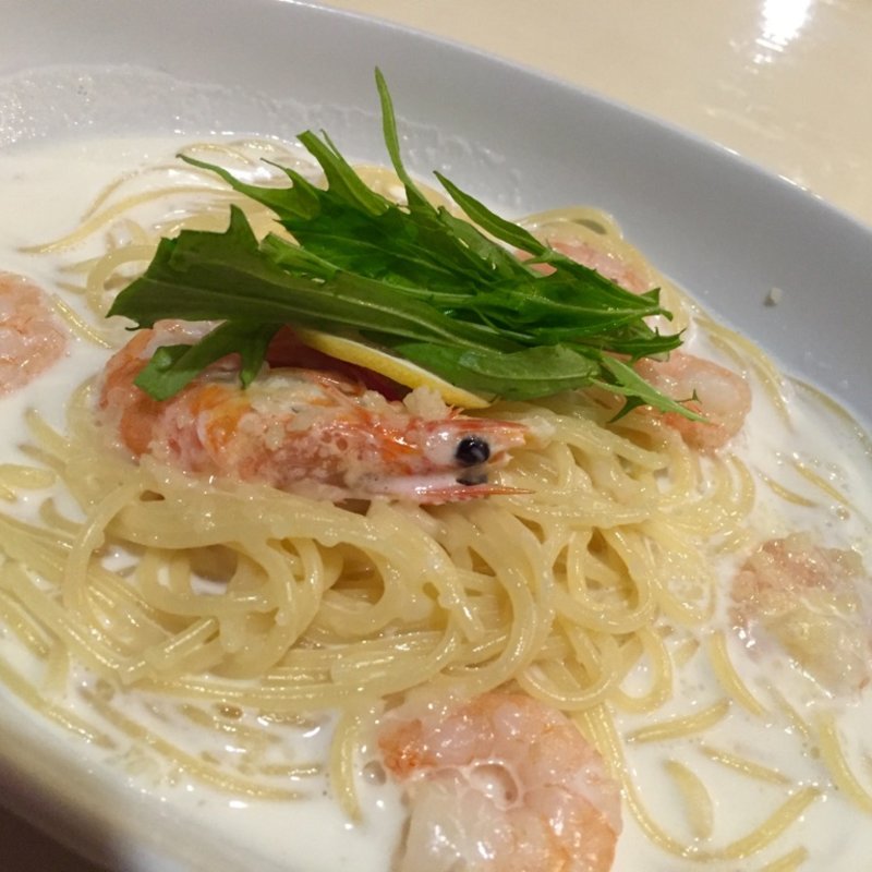 ぷりぷり海老のチーズクリームパスタ(キッチン カフェ クランボン)