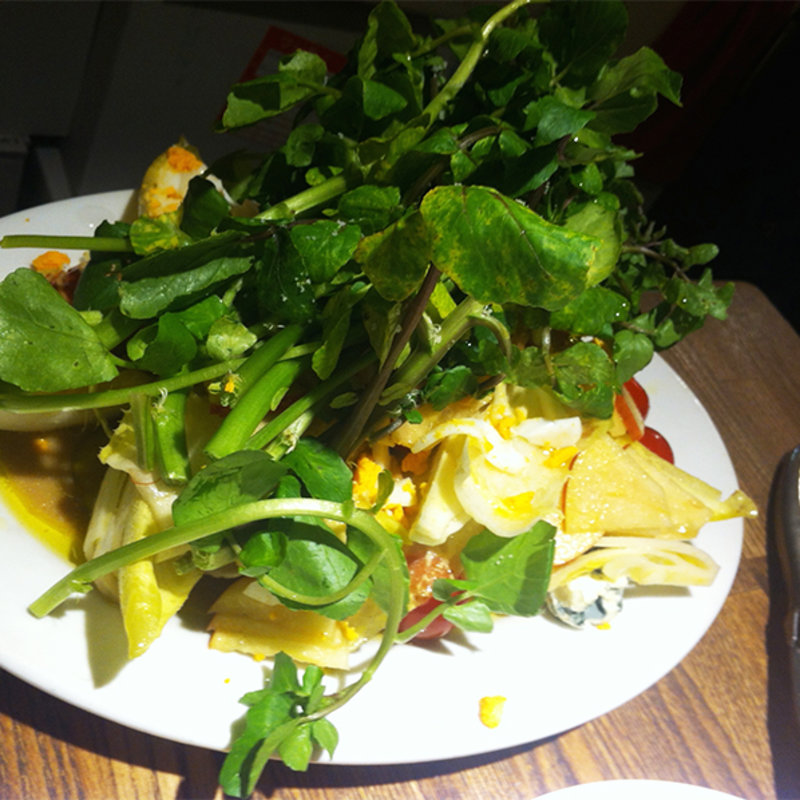 アンディーブのサラダ(煮こみや なりた)