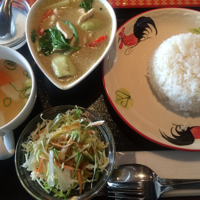 グリーンカレーセット(ヤム．タイ )