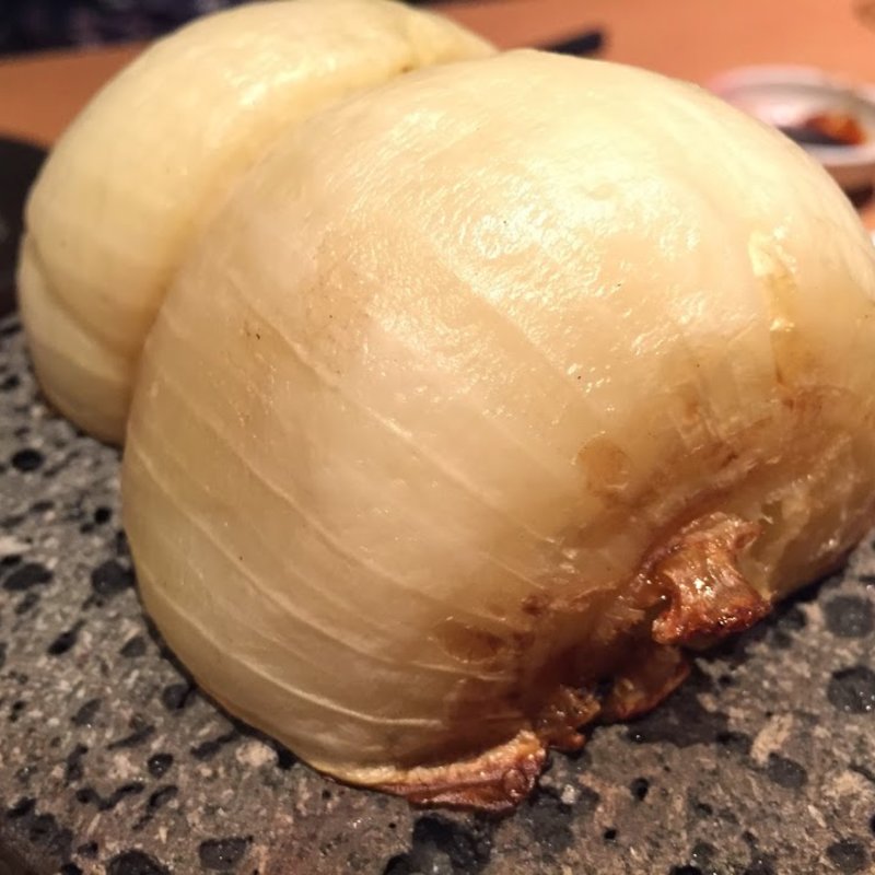 玉葱溶岩焼き(淡路島と喰らえ 三軒茶屋店 )