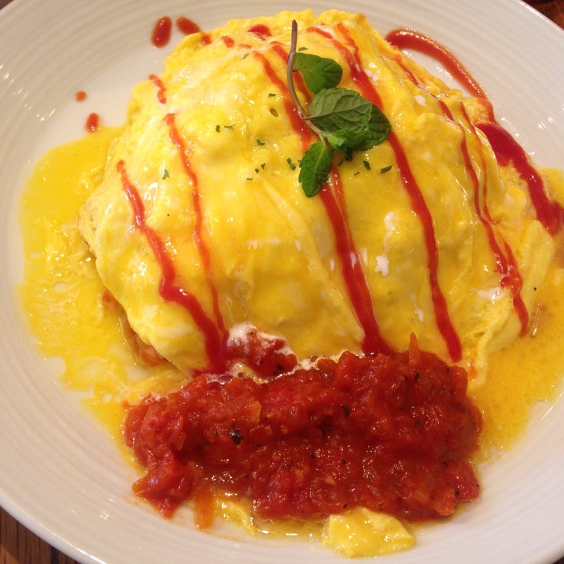 トマトソースオムライス(片町カフェ （カタマチカフェ）)