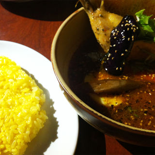 スープカリーチキン（黒）(札幌スープカリー 東京ドミニカ)