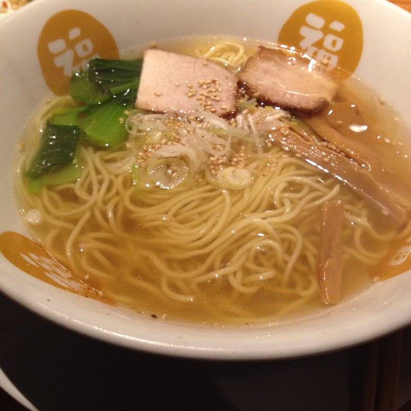 あっさり塩ラーメン(福福らーめん 昭和町店)