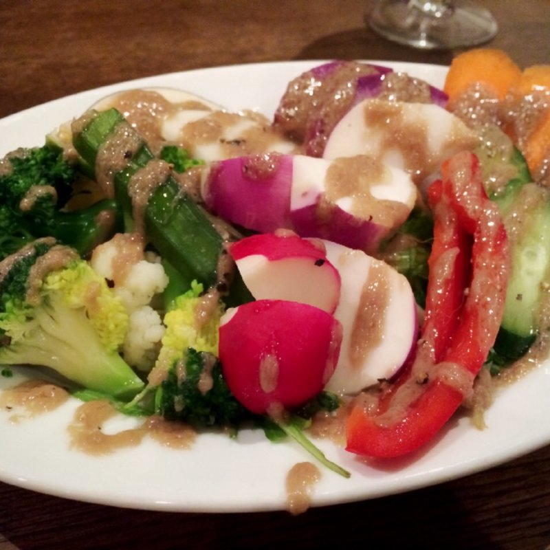 彩り野菜のアンチョビソース(Tempters PIZZA +BAR)