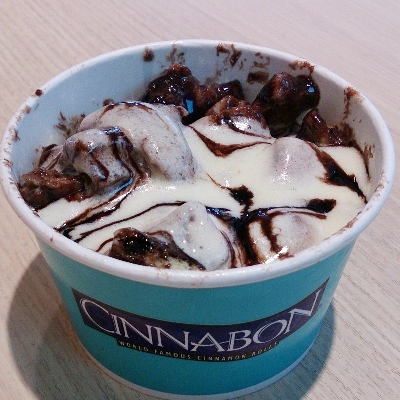 チョコレート・ロール・オン・ザ・ゴー(シナボン／シアトルズベストコーヒー原宿店)