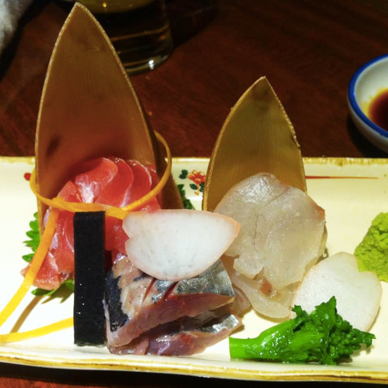 刺身盛り合わせ（ひなまつりバージョン）(築地とときち 新宿三丁目店)