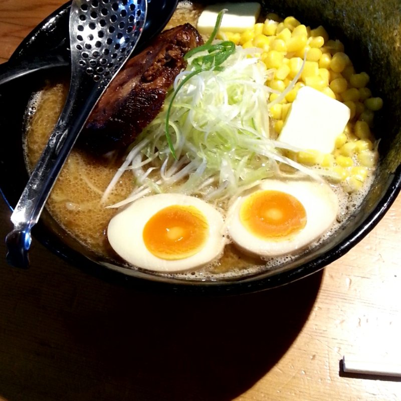 コーンバターみそラーメン(味噌専門 ラーメン味来 )