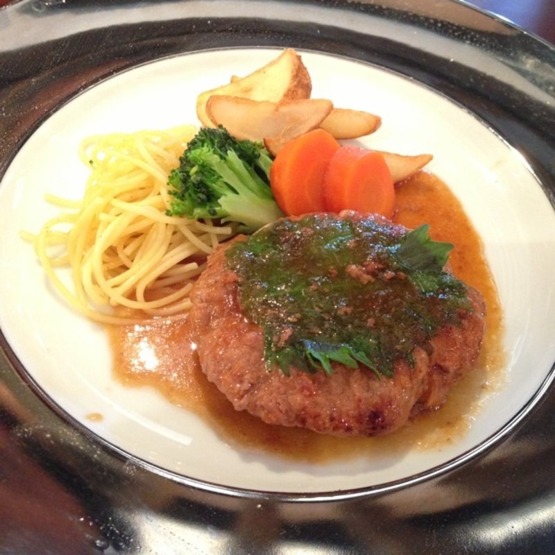 ハンバーグ(懐石cafeむくの木)