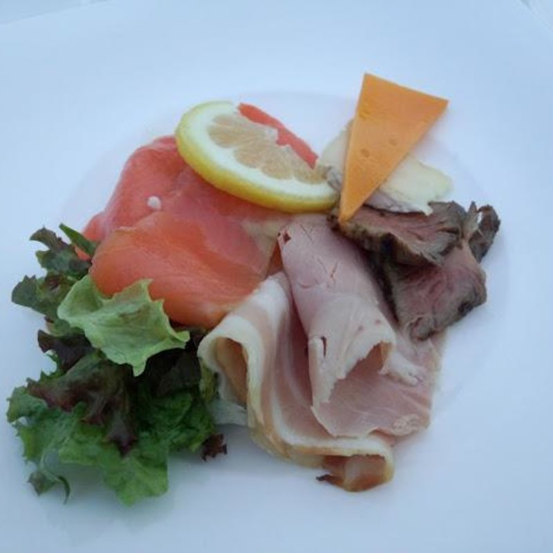 シェフセレクトによる前菜盛り合わせ(ラ ベデュータ （La Veduta）)