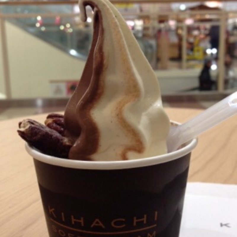 ショコラ&バニラ(パティスリー キハチ 羽田空港第2ターミナル店 （PATISSERIE KIHACHI）)