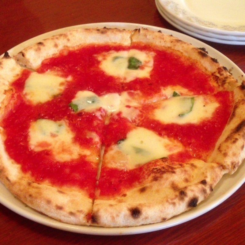 マルゲリータピザ(ロッソアンティーコ)