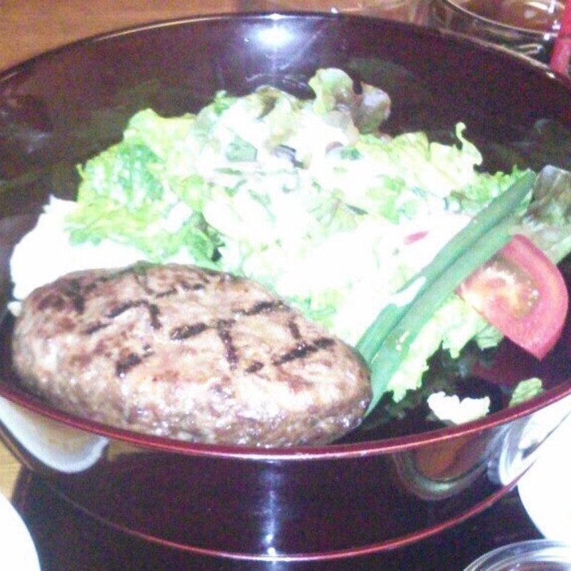 馬肉ハンバーグの炭火グリル（ランチ）(shigotouma 仕事馬)