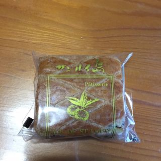 スリーズ(サンルイ島　葉山本店)