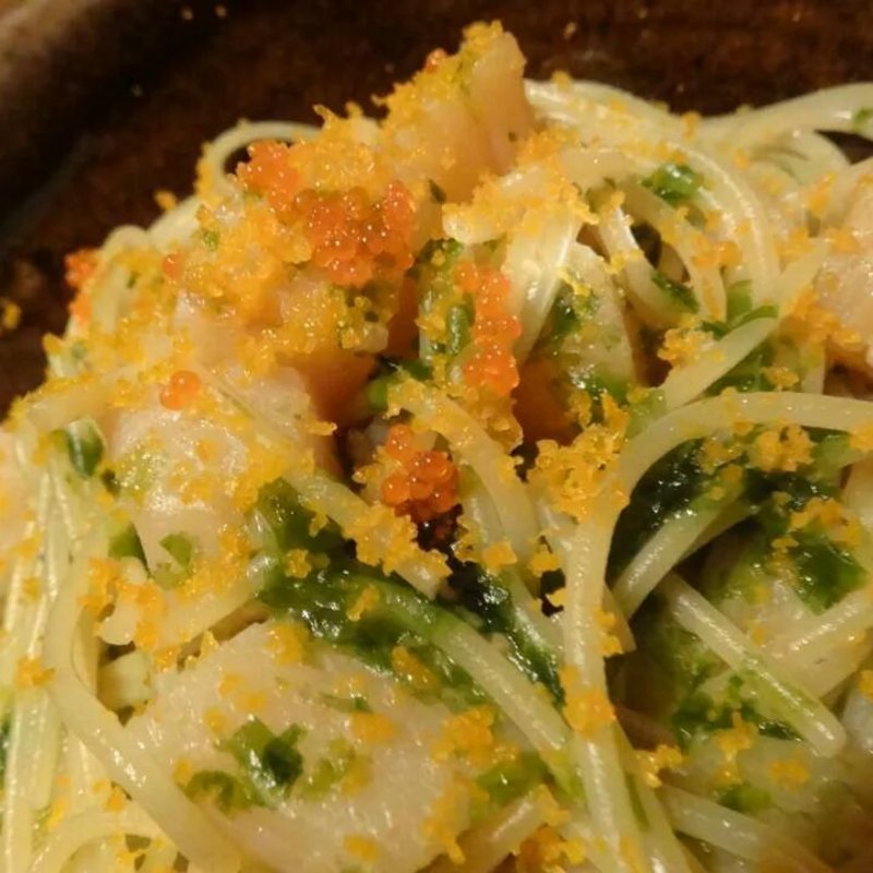 ホタテとからすみのパスタ(すず)