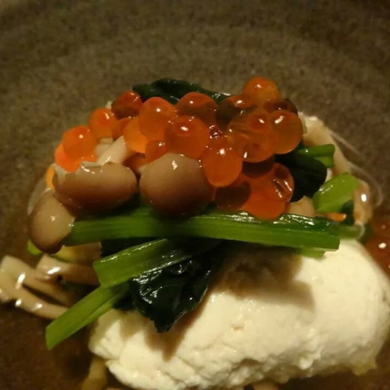 小松菜としめじのだし汁豆腐(すず)