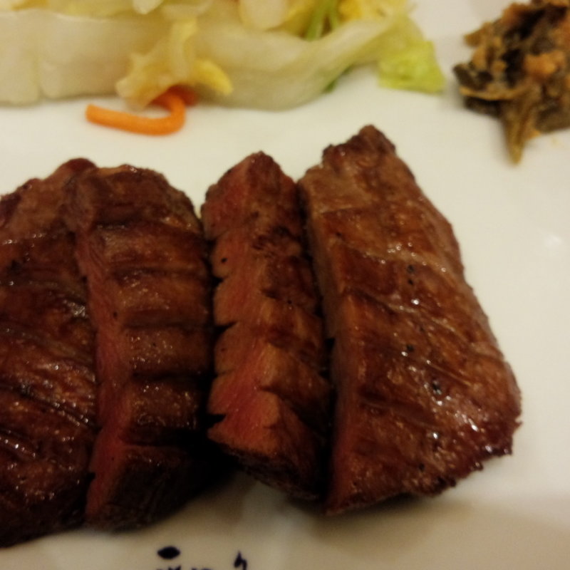 まる得利休セット(牛たん炭焼 利久 エキマルシェ大阪店)