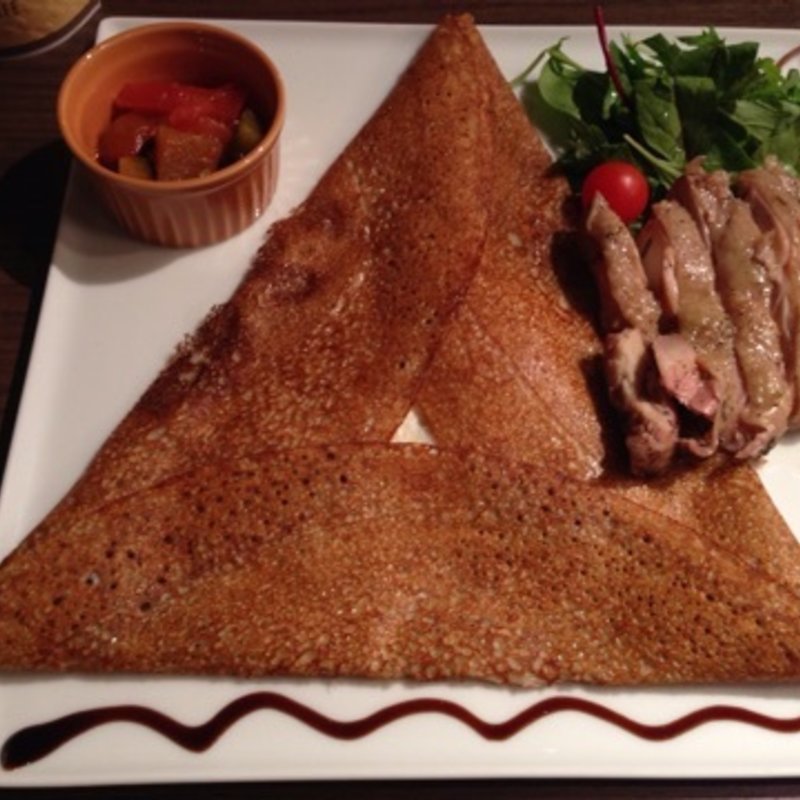 ハーブチキンコンフィのガレット(スコールカフェ新宿歌舞伎町店 )