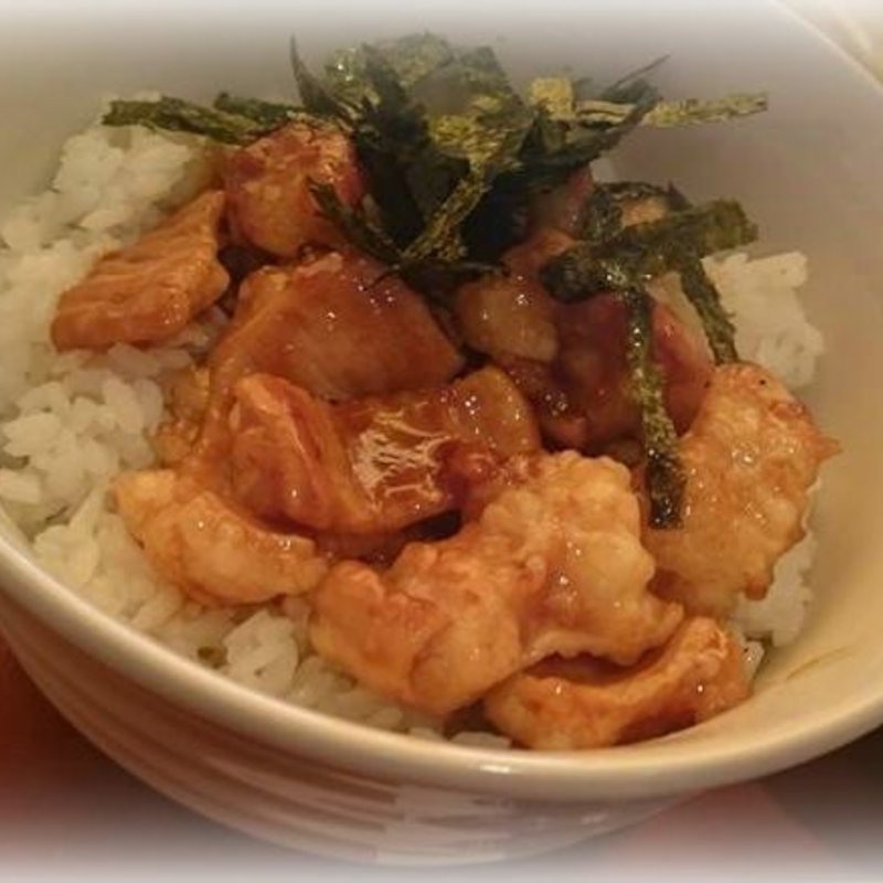 上ホルモン丼(弥次喜多　本店)