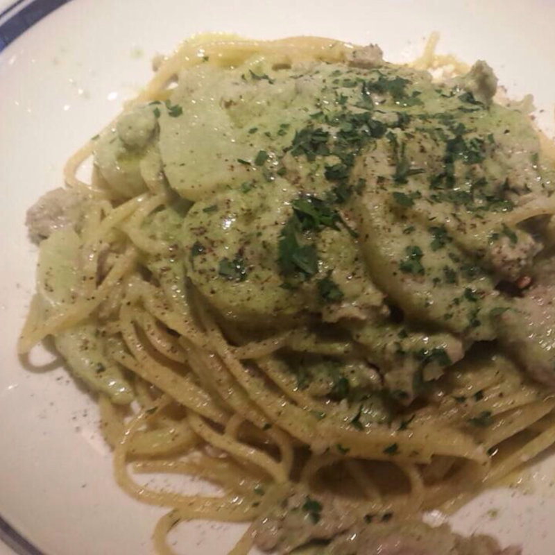 カブとシーチキンのオイルパスタ（ランチ）(SARU 代々木上原店)