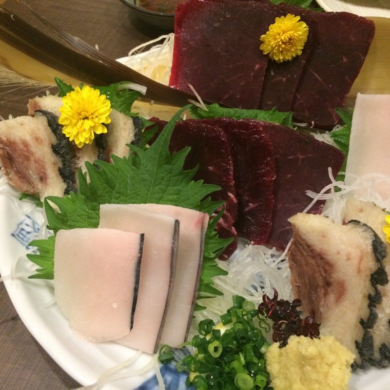 くじら刺し身3種盛り(樽一)