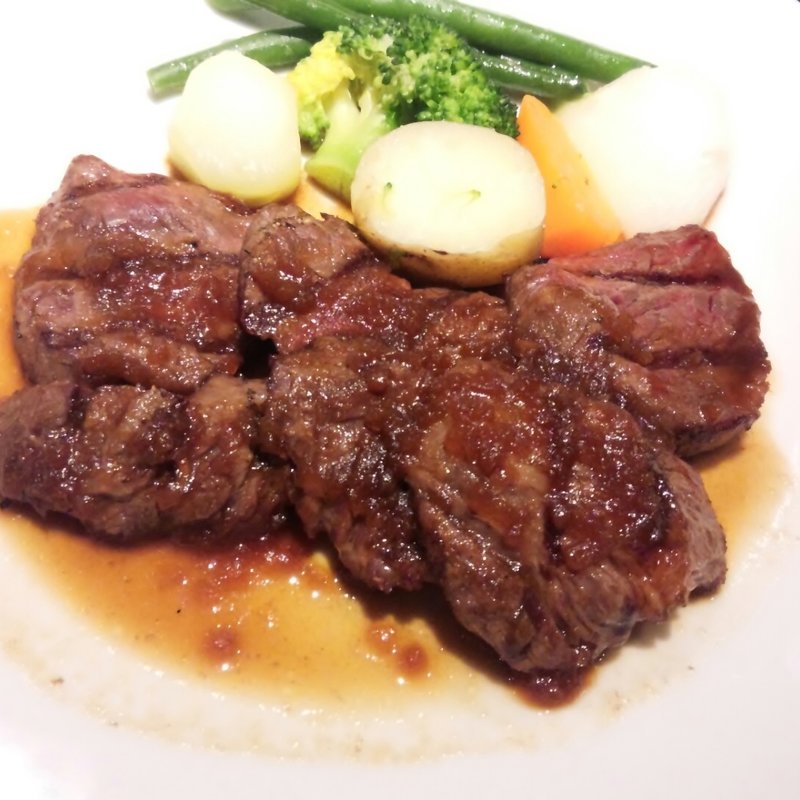 牛ハラミカットステーキ 150g(Bistro&Wine Bambu 二子玉川)