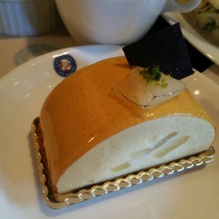 洋梨のケーキ(カフェカルディーノ＋wine 柏の葉店 )