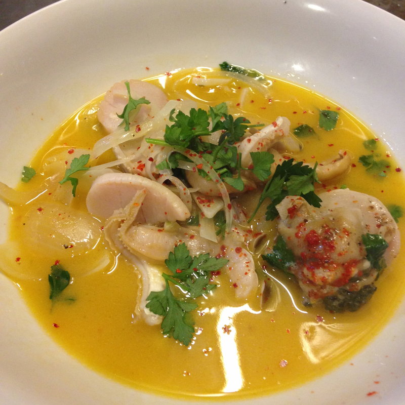 大貝のホイルバター焼き(鉄板焼屋 人生の楽園 （じんせいのらくえん）)