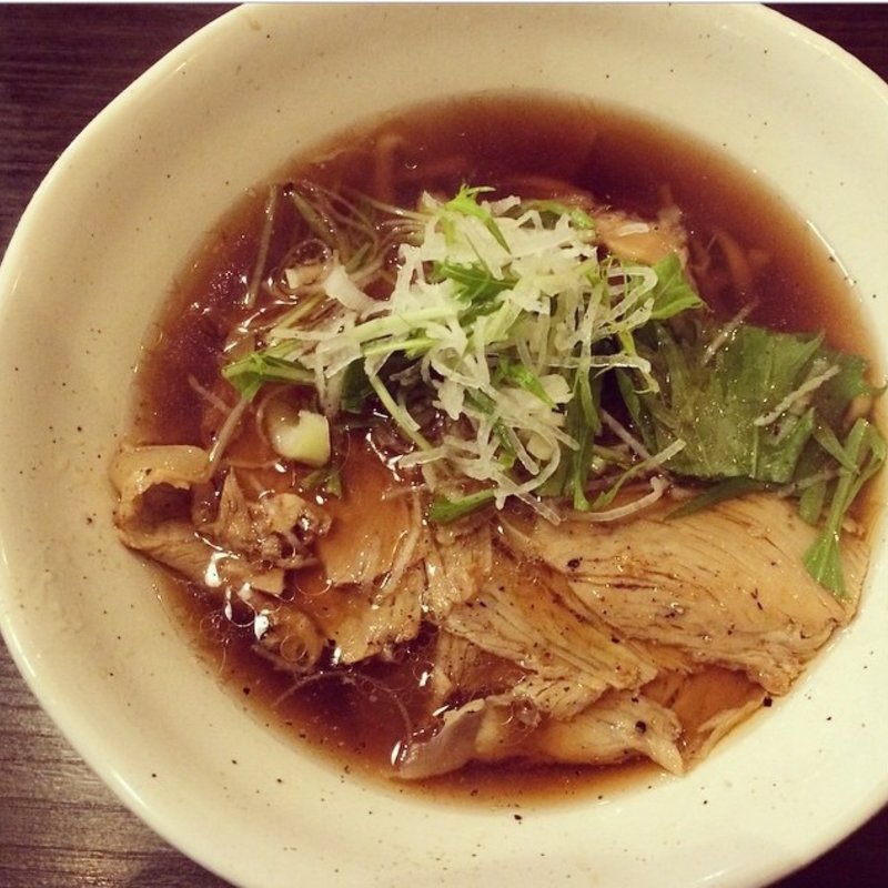 茶美豚しょうゆらーめん(ちょんまげ食堂 ラーメン部)