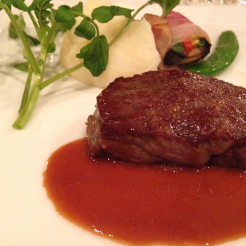 和牛サーロインのソテーフォアグラ風味(サバティーニ・ディ・フィレンツェ 東京店 （SABATINI di Firenze）)