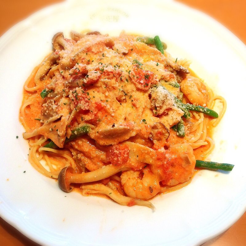 海老とトマトのトマトクリームパスタ （Aランチ）(京橋千疋屋 荻窪店)
