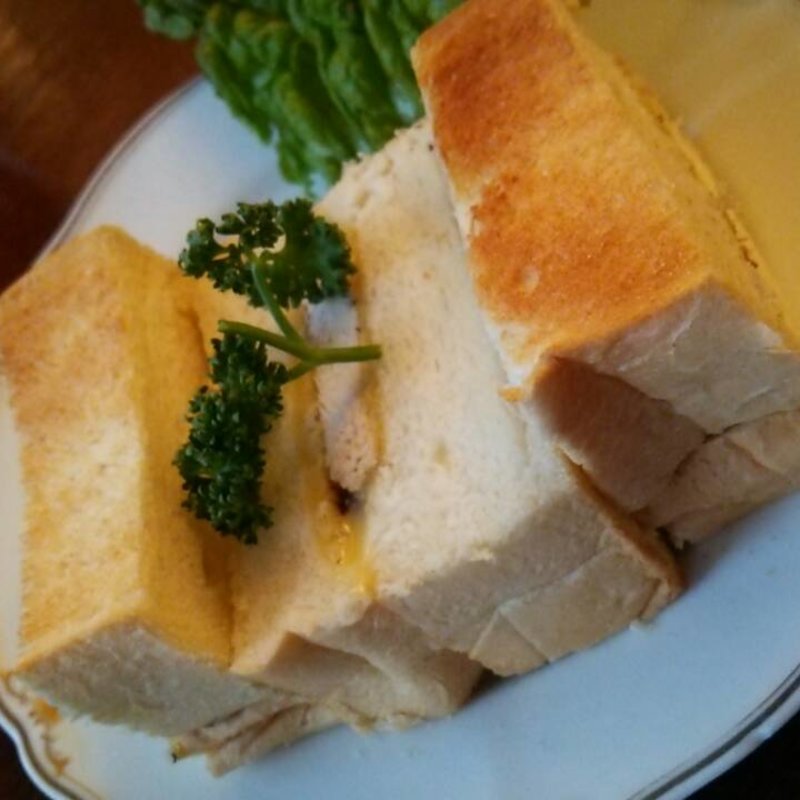 チーズチキンサンド(えの木てい)