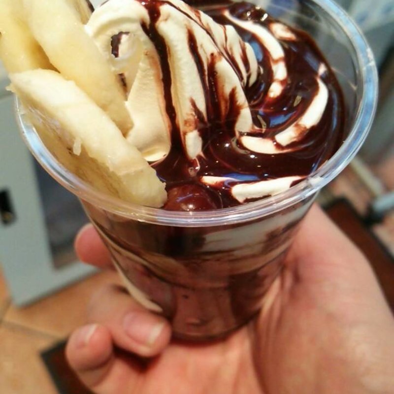 チョコバナナパフェ(SARIO 聘珍茶寮中華街店)