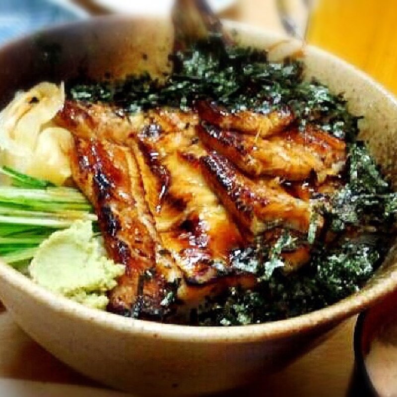 穴子丼(うまい鮨勘 築地市場店 （うまいすしかん）)