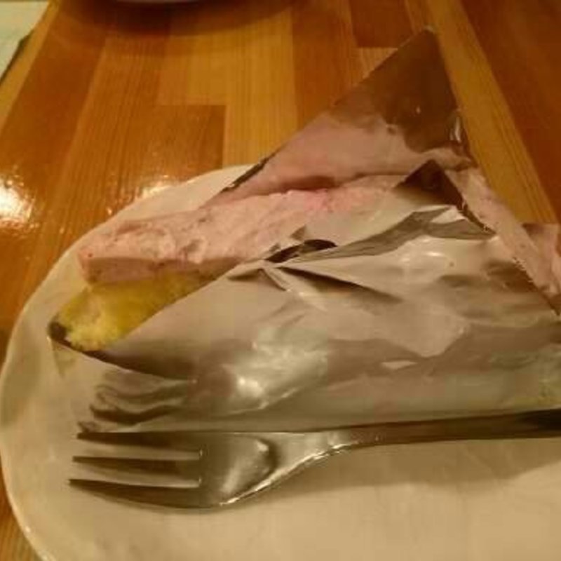 ブルーベリーケーキ(紅茶の店 ケニヤン)