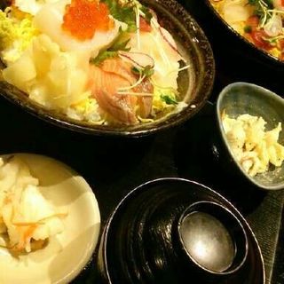 海鮮丼(冨久井 )