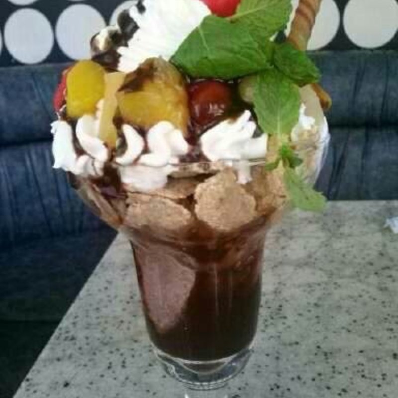 チョコレートパフェ(神田和食居酒屋 のむず)