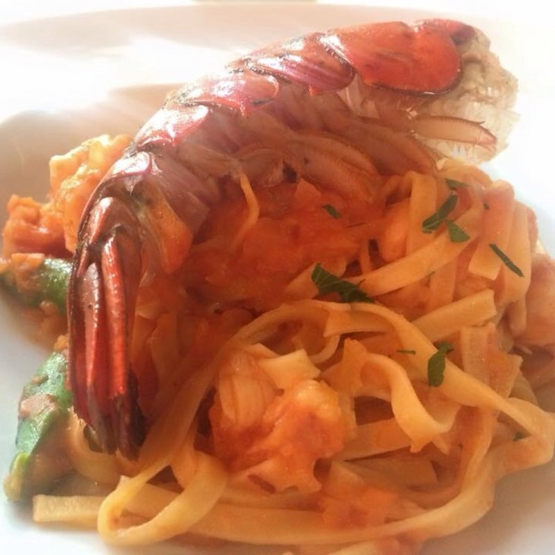 オマール海老のフェットチーネ(DAZZLE)