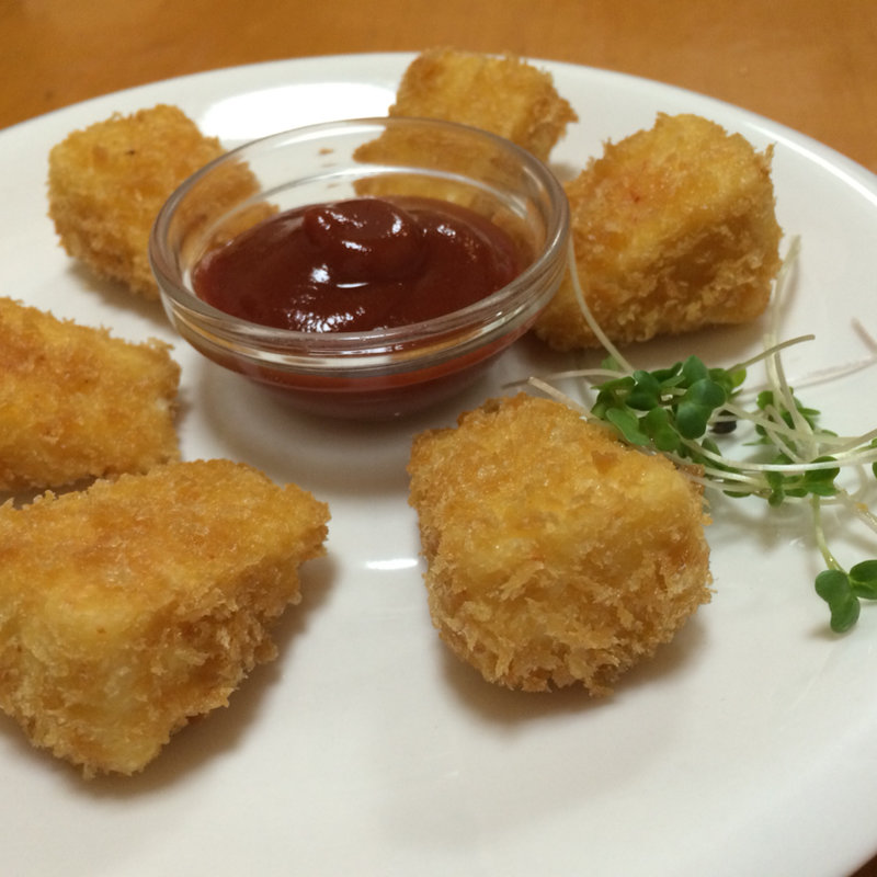 カマンベールチーズフライ ケチャップ添え(グルマンマルシェ )