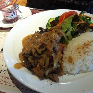 ワンプレートランチ(スープルヴァンヌフ Soupe29)