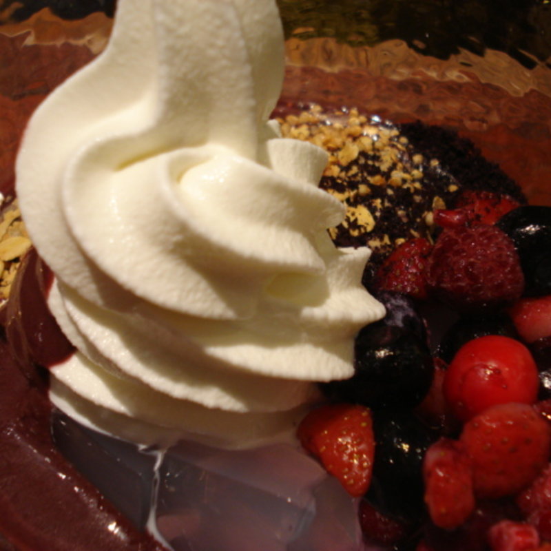 アサイーパフェ(たねや うめだ阪急店)