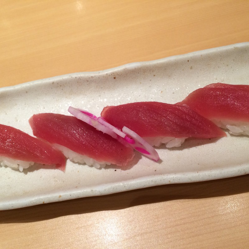 鮪赤身(寿し常 エソラ池袋店 )