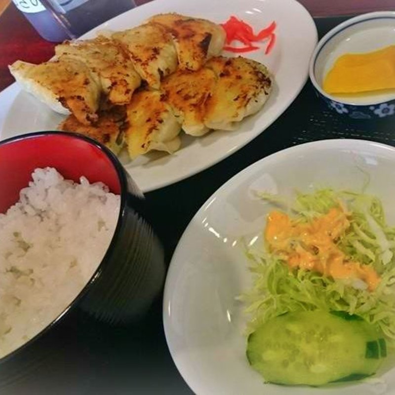 餃子セット(ぎょうざの美鈴 松阪)