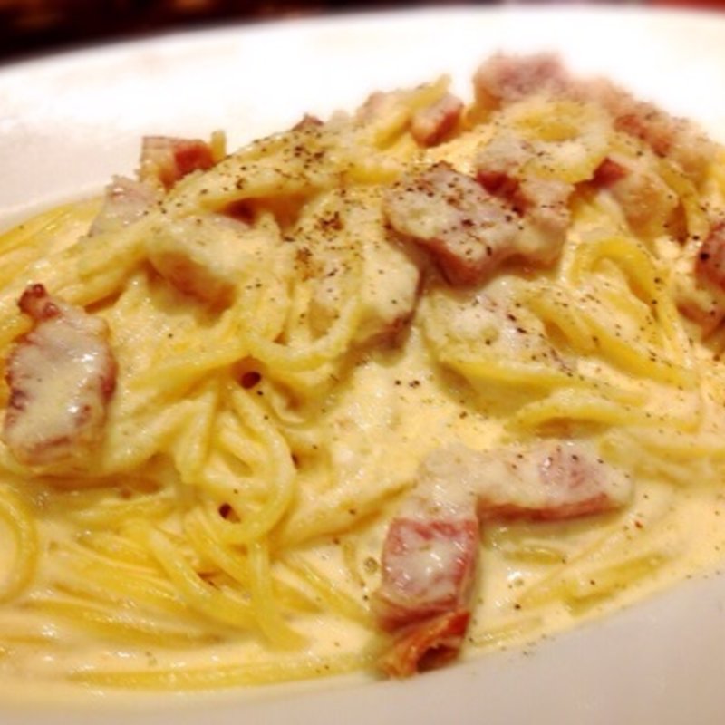 ベーコンと卵のカルボナーラ(ガルロ・ネロ 玉川高島屋店)