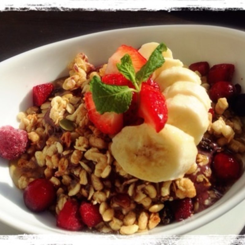 アサイーボウル(The Veranda 玉川髙島屋S・C店)