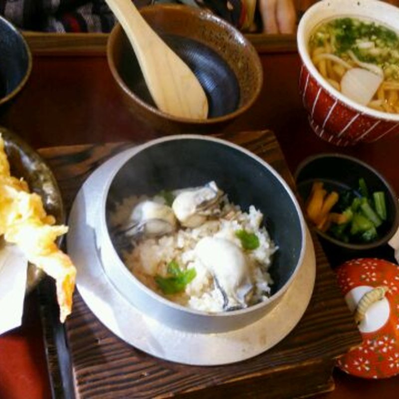 牡蠣の釜飯セット(きびや 亀有店)
