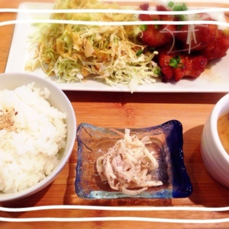 ありた鶏の唐揚げ定食(ロカンダ世田谷)